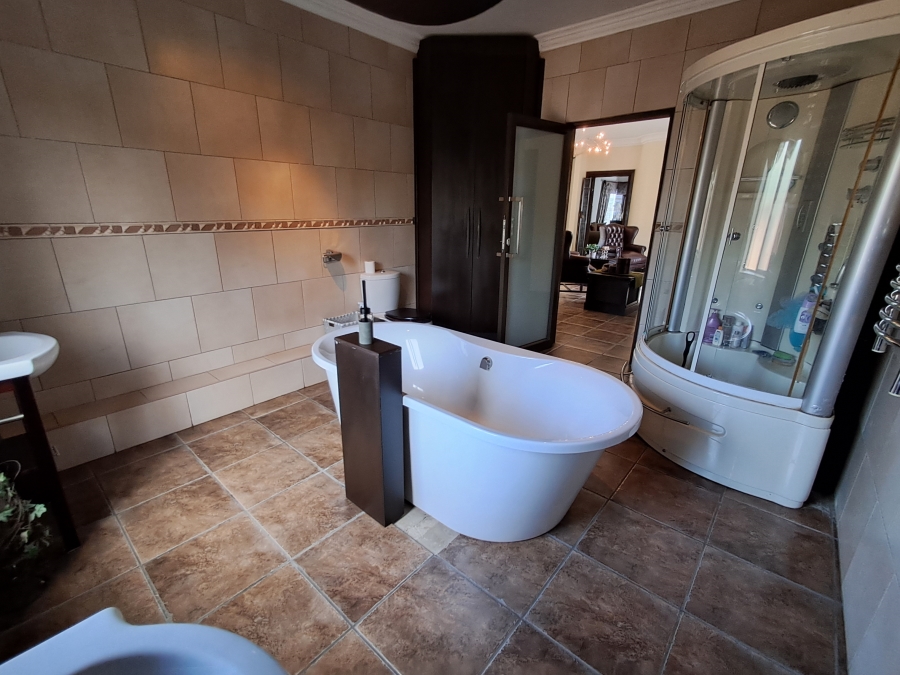 4 Bedroom Property for Sale in Winterhoek Park Eastern Cape